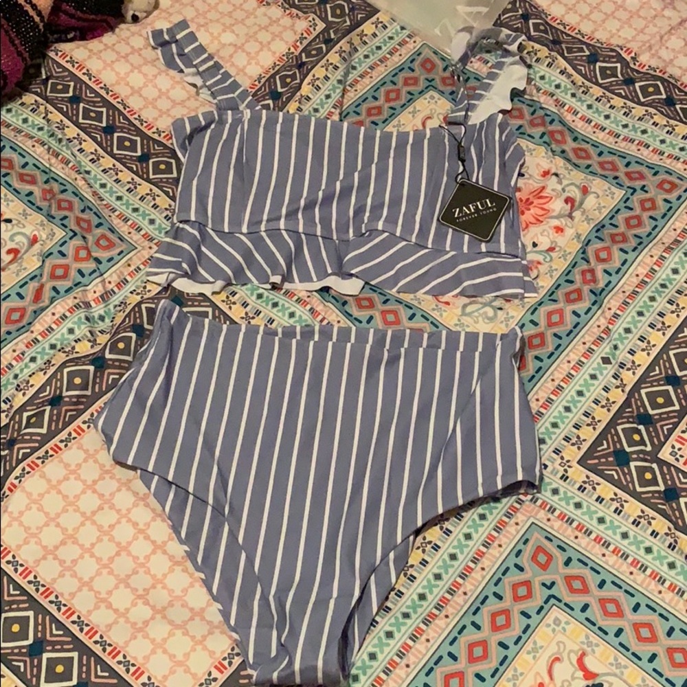Zaful stripe 2 piece bathing suit